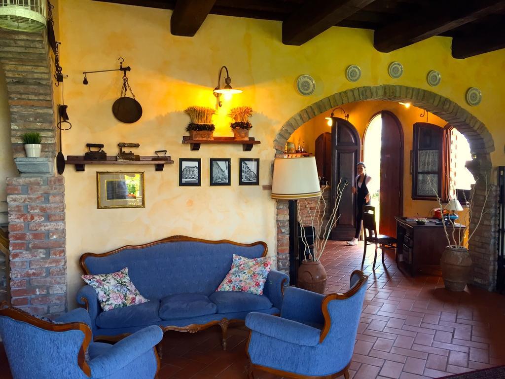 Antica Sosta Guest House ซานมีเนียโต ภายนอก รูปภาพ