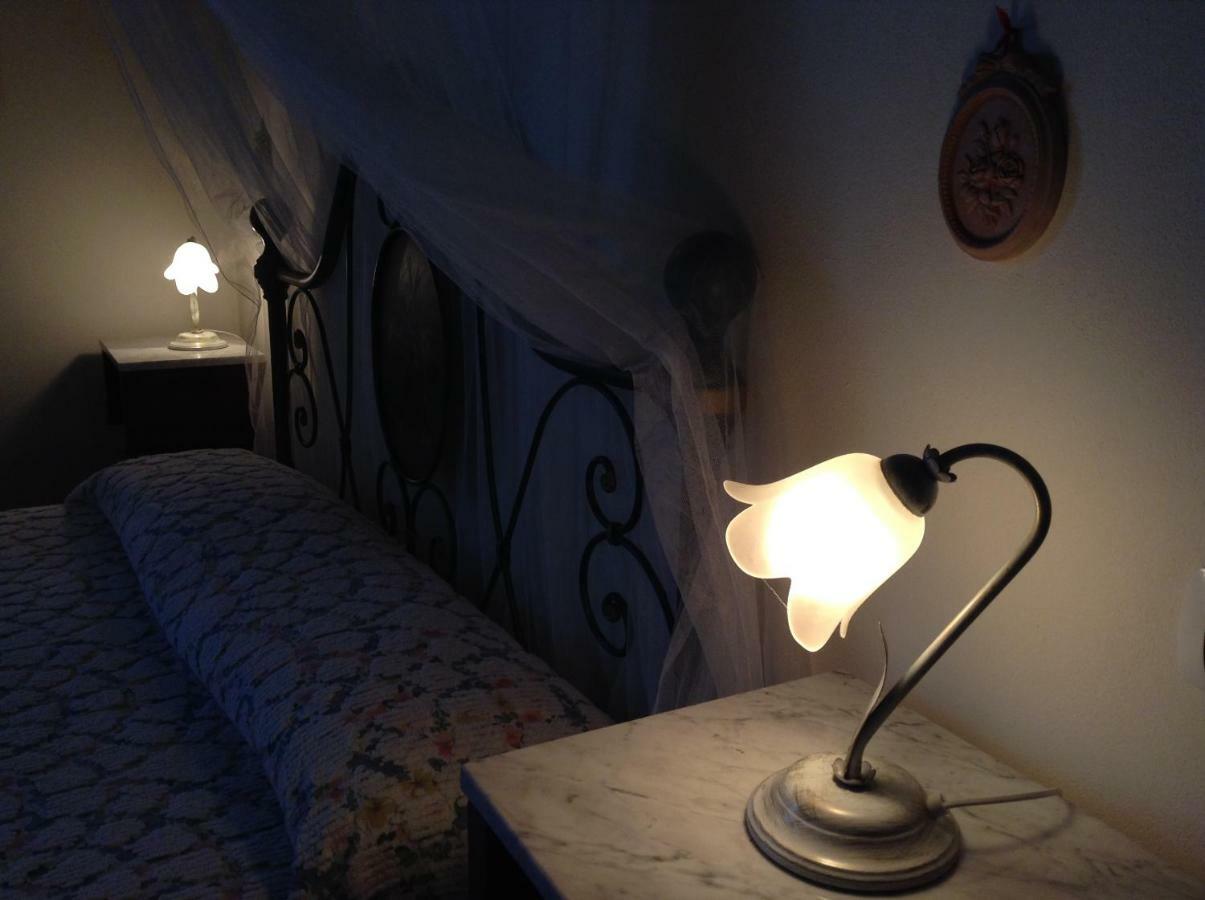 Antica Sosta Guest House ซานมีเนียโต ภายนอก รูปภาพ
